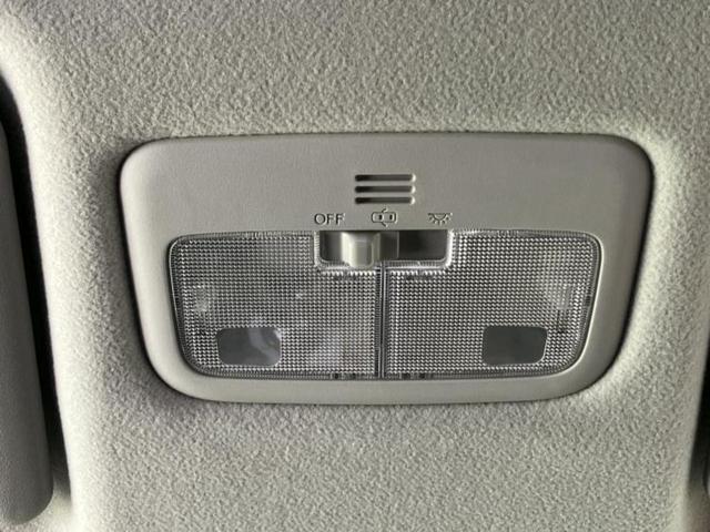 シエンタ ハイブリッドＧクエロ　新品タイヤ／保証書／純正　ＳＤナビ／トヨタセーフティセンス／両側電動スライドドア／パノラミックビューモニター／車線逸脱防止支援システム／シート　ハーフレザー／ドライブレコーダー　純正　全周囲カメラ（40枚目）