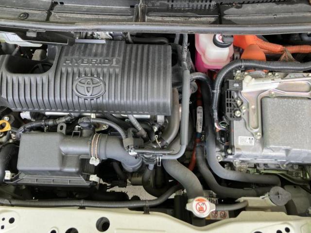 シエンタ ハイブリッドＧクエロ　新品タイヤ／保証書／純正　ＳＤナビ／トヨタセーフティセンス／両側電動スライドドア／パノラミックビューモニター／車線逸脱防止支援システム／シート　ハーフレザー／ドライブレコーダー　純正　全周囲カメラ（48枚目）