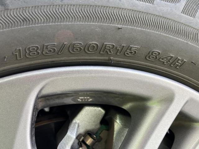 シエンタ ハイブリッドＧクエロ　新品タイヤ／保証書／純正　ＳＤナビ／トヨタセーフティセンス／両側電動スライドドア／パノラミックビューモニター／車線逸脱防止支援システム／シート　ハーフレザー／ドライブレコーダー　純正　全周囲カメラ（50枚目）