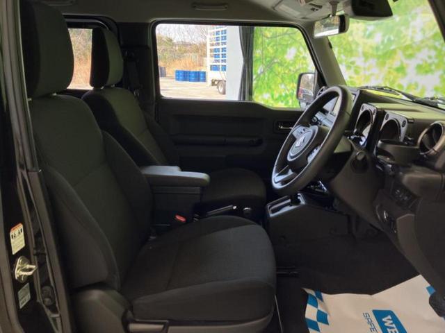 ジムニー 4WD XC 新品タイヤ/保証書/純正 SDナビ/衝突安全装置/シートヒーター/車線逸脱防止支援システム/ヘッドランプ LED/Bluetooth接続/ETC/EBD付ABS/横滑り防止装置/バックモニター 4WD(4枚目)