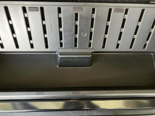 ジムニー 4WD XC 新品タイヤ/保証書/純正 SDナビ/衝突安全装置/シートヒーター/車線逸脱防止支援システム/ヘッドランプ LED/Bluetooth接続/ETC/EBD付ABS/横滑り防止装置/バックモニター 4WD(23枚目)