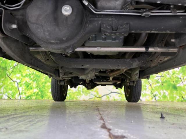 ジムニー 4WD XC 新品タイヤ/保証書/純正 SDナビ/衝突安全装置/シートヒーター/車線逸脱防止支援システム/ヘッドランプ LED/Bluetooth接続/ETC/EBD付ABS/横滑り防止装置/バックモニター 4WD(42枚目)