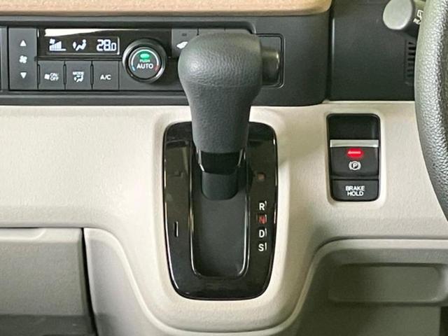 N-BOX ヒョウジュン 新品タイヤ/保証書/ホンダセンシング/電動スライドドア/車線逸脱防止支援システム/ヘッドランプ LED/EBD付ABS/横滑り防止装置/アイドリングストップ/禁煙車/パワーウインドウ レーンアシスト(6枚目)