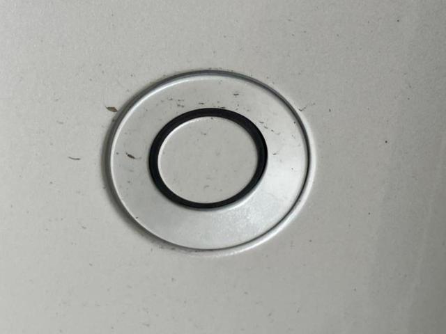 N-BOX ヒョウジュン 新品タイヤ/保証書/ホンダセンシング/電動スライドドア/車線逸脱防止支援システム/ヘッドランプ LED/EBD付ABS/横滑り防止装置/アイドリングストップ/禁煙車/パワーウインドウ レーンアシスト(30枚目)