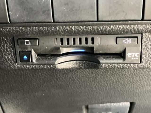 カローラツーリング ハイブリッドダブルバイビー 新品タイヤ/保証書/純正 SDナビ/衝突安全装置/車線逸脱防止支援システム/シート ハーフレザー/ドライブレコーダー 社外/ヘッドランプ LED/Bluetooth接続/ETC/EBD付ABS(18枚目)