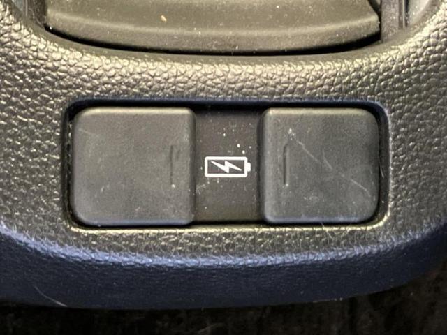 フィット eHEVホーム 新品タイヤ/保証書/純正 8インチ SDナビ/衝突安全装置/車線逸脱防止支援システム/ヘッドランプ LED/Bluetooth接続/ETC/EBD付ABS/横滑り防止装置/アイドリングストップ(37枚目)