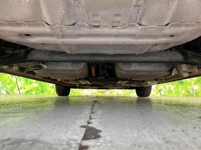 フィット eHEVホーム 新品タイヤ/保証書/純正 8インチ SDナビ/衝突安全装置/車線逸脱防止支援システム/ヘッドランプ LED/Bluetooth接続/ETC/EBD付ABS/横滑り防止装置/アイドリングストップ(45枚目)