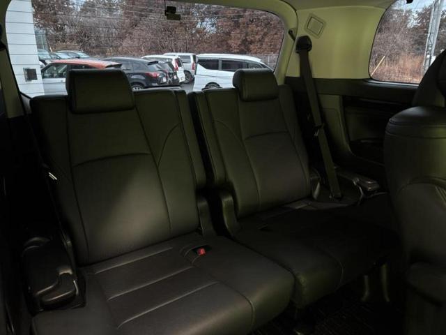 アルファード S Cパッケージ 新品タイヤ/サンルーフ/純正エアロ/保証書/純正 9インチ メモリーナビ/フリップダウンモニター 純正 12.1インチ/デジタルインナーミラー/トヨタセーフティセンス/両側電動スライドドア フルエアロ(6枚目)