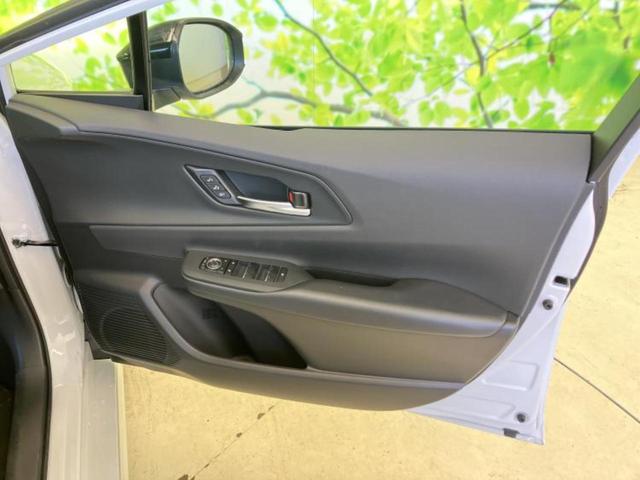 プリウス Ｚ　新品タイヤ／サンルーフ／純正エアロ／保証書／純正　ＳＤナビ／デジタルインナーミラー／衝突安全装置／シートヒーター　前席／全方位モニター／車線逸脱防止支援システム／シート　合皮　衝突被害軽減システム（21枚目）