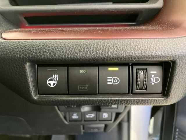 プリウス Ｚ　新品タイヤ／サンルーフ／純正エアロ／保証書／純正　ＳＤナビ／デジタルインナーミラー／衝突安全装置／シートヒーター　前席／全方位モニター／車線逸脱防止支援システム／シート　合皮　衝突被害軽減システム（29枚目）