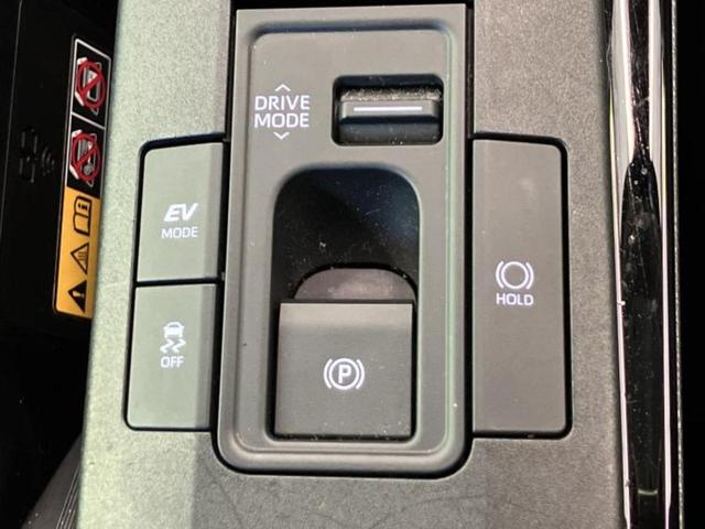 プリウス Ｚ　新品タイヤ／サンルーフ／純正エアロ／保証書／純正　ＳＤナビ／デジタルインナーミラー／衝突安全装置／シートヒーター　前席／全方位モニター／車線逸脱防止支援システム／シート　合皮　衝突被害軽減システム（33枚目）