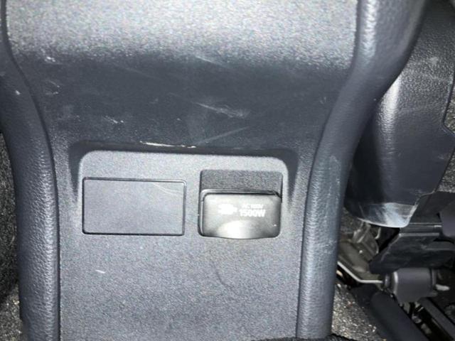 プリウス Ｚ　新品タイヤ／サンルーフ／純正エアロ／保証書／純正　ＳＤナビ／デジタルインナーミラー／衝突安全装置／シートヒーター　前席／全方位モニター／車線逸脱防止支援システム／シート　合皮　衝突被害軽減システム（42枚目）