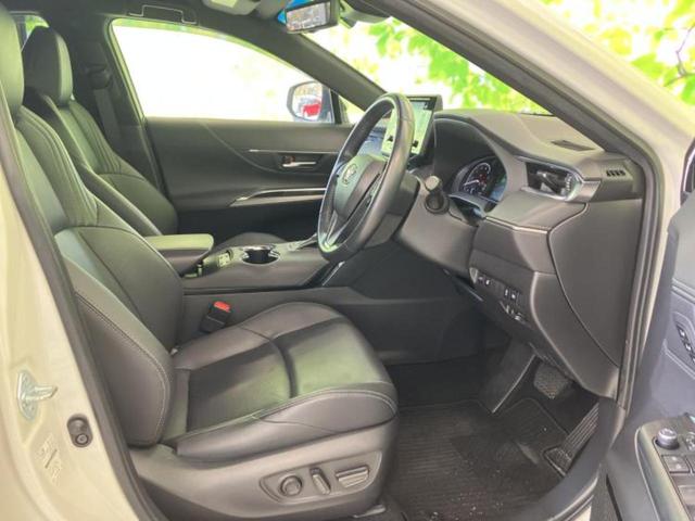 ハリアー Gレザーパッケージ ディスプレイオーディオ8インチ/デジタルインナーミラー/トヨタセーフティセンス/エアーシート 前席/車線逸脱防止支援システム/シート 合皮/電動バックドア/ヘッドランプ LED 衝突被害軽減システム(4枚目)