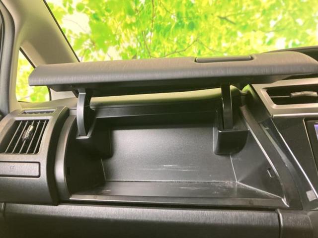 プリウスα Ｓ　新品タイヤ／保証書／純正　８インチ　ＳＤナビ／ヘッドランプ　ＬＥＤ／Ｂｌｕｅｔｏｏｔｈ接続／ＥＴＣ／ＥＢＤ付ＡＢＳ／横滑り防止装置／アイドリングストップ／バックモニター／フルセグＴＶ　バックカメラ（25枚目）