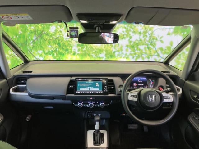 フィット ホーム　新品タイヤ／保証書／純正　９インチ　ＳＤナビ／ホンダセンシング／車線逸脱防止支援システム／ドライブレコーダー　前後／ヘッドランプ　ＬＥＤ／Ｂｌｕｅｔｏｏｔｈ接続／ＥＴＣ２．０／ＥＢＤ付ＡＢＳ　ドラレコ（8枚目）
