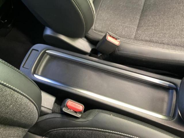 フィット ホーム　新品タイヤ／保証書／純正　９インチ　ＳＤナビ／ホンダセンシング／車線逸脱防止支援システム／ドライブレコーダー　前後／ヘッドランプ　ＬＥＤ／Ｂｌｕｅｔｏｏｔｈ接続／ＥＴＣ２．０／ＥＢＤ付ＡＢＳ　ドラレコ（38枚目）