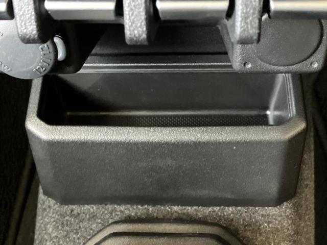 ジムニー 4WD XL 保証書/シートヒーター 前席/ETC/ABS/横滑り防止装置/ターボ/エアバッグ 運転席/エアバッグ 助手席/エアバッグ サイド/衝突安全ボディ/パワーウインドウ/エンジンスタートボタン 4WD(28枚目)