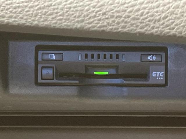 ハリアー プレミアム　新品タイヤ／サンルーフ／保証書／社外　９インチ　ＳＤナビ／トヨタセーフティセンス／車線逸脱防止支援システム／シート　ハーフレザー／電動バックドア／ヘッドランプ　ＬＥＤ／Ｂｌｕｅｔｏｏｔｈ接続　ＥＴＣ（26枚目）