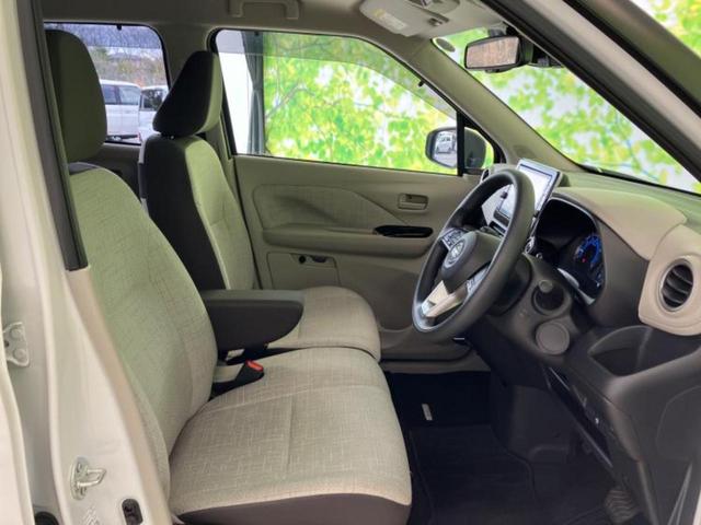 デイズ Ｘ　保証書／純正　９インチ　メモリーナビ／エマージェンシーブレーキ／アラウンドビューモニター／Ｂｌｕｅｔｏｏｔｈ接続／ＥＢＤ付ＡＢＳ／横滑り防止装置／アイドリングストップ／フルセグＴＶ／ＤＶＤ　ＤＶＤ再生（4枚目）