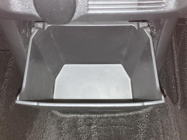 デイズ Ｘ　保証書／純正　９インチ　メモリーナビ／エマージェンシーブレーキ／アラウンドビューモニター／Ｂｌｕｅｔｏｏｔｈ接続／ＥＢＤ付ＡＢＳ／横滑り防止装置／アイドリングストップ／フルセグＴＶ／ＤＶＤ　ＤＶＤ再生（32枚目）