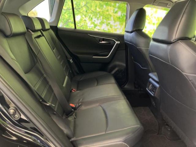 RAV4 4WDハイブリッドG ディスプレイオーディオ+ナビ9インチ/衝突安全装置/車線逸脱防止支援システム/電動バックドア/ヘッドランプ LED/USBジャック/Bluetooth接続/ETC/EBD付ABS 衝突被害軽減システム(5枚目)