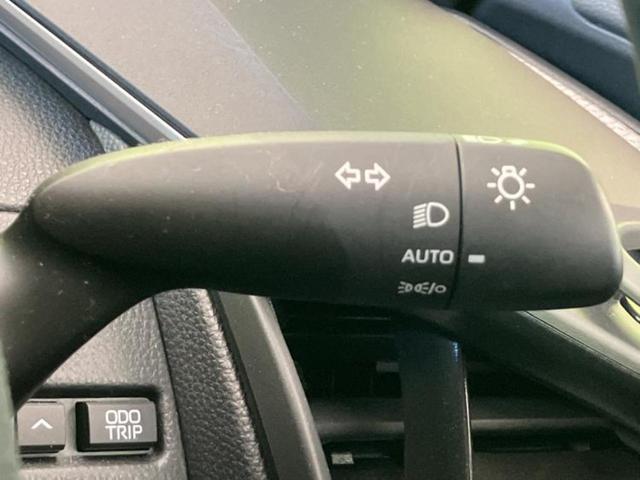 プリウス Ｚ　サンルーフ／エアロ／保証書／ディスプレイオーディオ＋ナビ／デジタルインナーミラー／トヨタセーフティセンス／シートヒーター／パノラミックビューモニター／車線逸脱防止支援システム／シート　合皮　フルエアロ（17枚目）