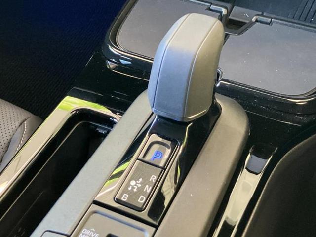 プリウス Ｚ　サンルーフ／エアロ／保証書／ディスプレイオーディオ＋ナビ／デジタルインナーミラー／トヨタセーフティセンス／シートヒーター／パノラミックビューモニター／車線逸脱防止支援システム／シート　合皮　フルエアロ（18枚目）