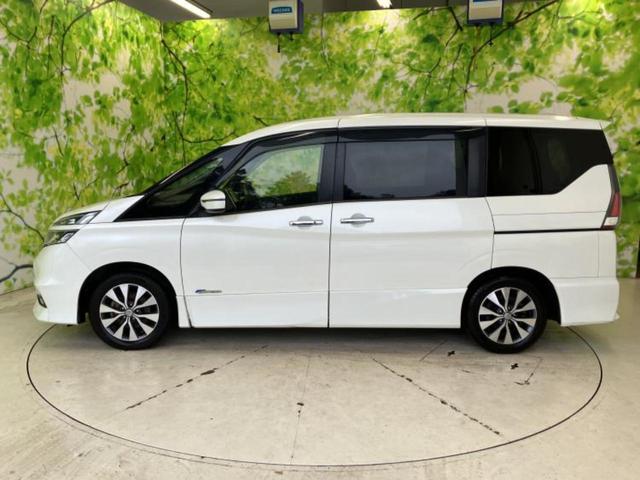 セレナ ハイウェイスターＶセレクション　保証書／社外　８インチ　メモリーナビ／エマージェンシーブレーキ／両側電動スライドドア／車線逸脱防止支援システム／ヘッドランプ　ＨＩＤ／Ｂｌｕｅｔｏｏｔｈ接続／ＥＴＣ／ＥＢＤ付ＡＢＳ／横滑り防止装置（2枚目）