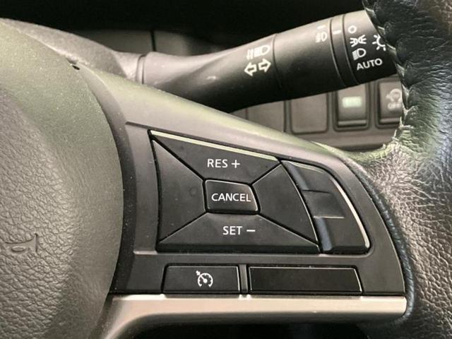 セレナ ハイウェイスターＶセレクション　保証書／社外　８インチ　メモリーナビ／エマージェンシーブレーキ／両側電動スライドドア／車線逸脱防止支援システム／ヘッドランプ　ＨＩＤ／Ｂｌｕｅｔｏｏｔｈ接続／ＥＴＣ／ＥＢＤ付ＡＢＳ／横滑り防止装置（27枚目）