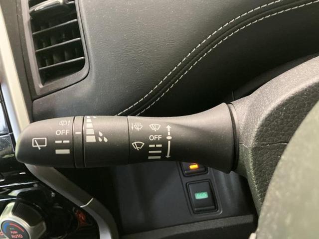 セレナ ハイウェイスターＶセレクション２　保証書／純正　９インチ　ＳＤナビ／フリップダウンモニター／インテリジェントルームミラー／衝突安全装置／両側電動スライドドア／車線逸脱防止支援システム／ドライブレコーダー　社外／ヘッドランプ　ＬＥＤ（16枚目）