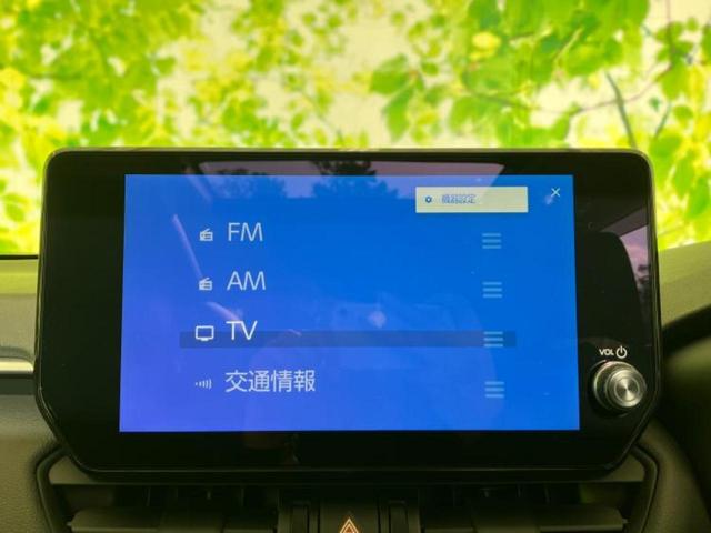 ＲＡＶ４ ４ＷＤハイブリッドＧ　サンルーフ／保証書／ディスプレイオーディオ＋ナビ１１インチ／デジタルインナーミラー／衝突安全装置／シートヒーター／パノラミックビューモニター／車線逸脱防止支援システム／シート　合皮　全周囲カメラ（10枚目）