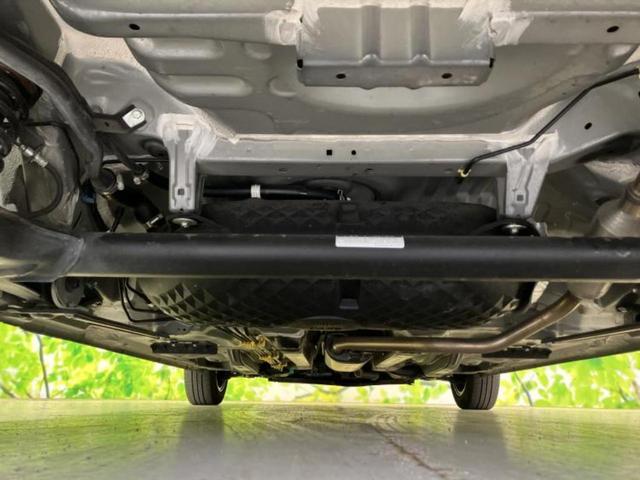 ルーミー カスタムＧ　新品タイヤ／保証書／ディスプレイオーディオ９インチ／トヨタセーフティセンス／両側電動スライドドア／パノラミックビューモニター／車線逸脱防止支援システム／ヘッドランプ　ＬＥＤ／ＵＳＢジャック　ＴＶ（41枚目）