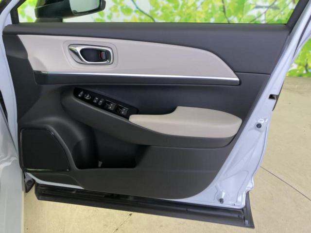 ヴェゼル ｅＨＥＶプレイ　新品タイヤ／サンルーフ／保証書／ディスプレイオーディオ＋ナビ９インチ／衝突安全装置／シートヒーター／車線逸脱防止支援システム／シート　ハーフレザー／電動バックドア／ドライブレコーダー　純正　ドラレコ（21枚目）