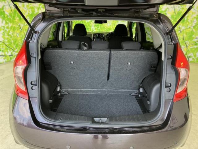 ノート Ｘ　ＤＩＧ－Ｓエマブレパッケージ　保証書／純正　ＳＤナビ／衝突安全装置／アラウンドビューモニター／車線逸脱防止支援システム／Ｂｌｕｅｔｏｏｔｈ接続／ＥＴＣ／ＥＢＤ付ＡＢＳ／横滑り防止装置／アイドリングストップ／フルセグＴＶ／ＤＶＤ（19枚目）