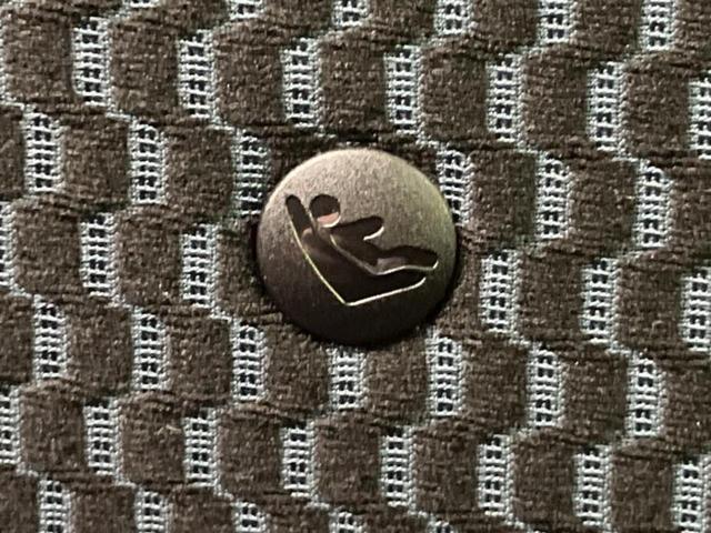 ノート Ｘ　ＤＩＧ－Ｓエマブレパッケージ　保証書／純正　ＳＤナビ／衝突安全装置／アラウンドビューモニター／車線逸脱防止支援システム／Ｂｌｕｅｔｏｏｔｈ接続／ＥＴＣ／ＥＢＤ付ＡＢＳ／横滑り防止装置／アイドリングストップ／フルセグＴＶ／ＤＶＤ（37枚目）