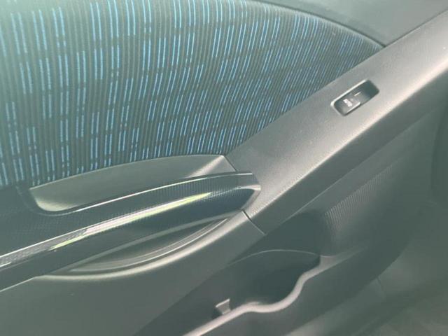 アイシス プラタナＶセレクション　新品タイヤ／純正　ＳＤナビ／両側電動スライドドア／ヘッドランプ　ＨＩＤ／Ｂｌｕｅｔｏｏｔｈ接続／ＥＴＣ／ＥＢＤ付ＡＢＳ／バックモニター／フルセグＴＶ／ＤＶＤ／エアバッグ　運転席／エアバッグ　助手席（33枚目）