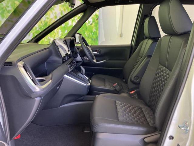 ヴォクシー ハイブリッドＳ－Ｚ　保証書／ディスプレイオーディオ＋ナビ１０インチ／フリップダウンモニター　純正　１２．８インチ／デジタルインナーミラー／トヨタセーフティセンス／両側電動スライドドア／シートヒーター　前席　全周囲カメラ（7枚目）