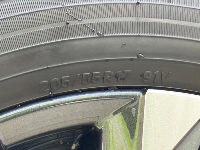 ヴォクシー ハイブリッドＳ－Ｚ　保証書／ディスプレイオーディオ＋ナビ１０インチ／フリップダウンモニター　純正　１２．８インチ／デジタルインナーミラー／トヨタセーフティセンス／両側電動スライドドア／シートヒーター　前席　全周囲カメラ（50枚目）