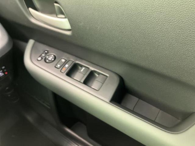 フリード クロスター 保証書/純正 8インチ ナビ/ホンダセンシング/両側電動スライドドア/シートヒーター 前席/車線逸脱防止支援システム/登録済未使用車/ヘッドランプ LED/USBジャック/Bluetooth接続(33枚目)