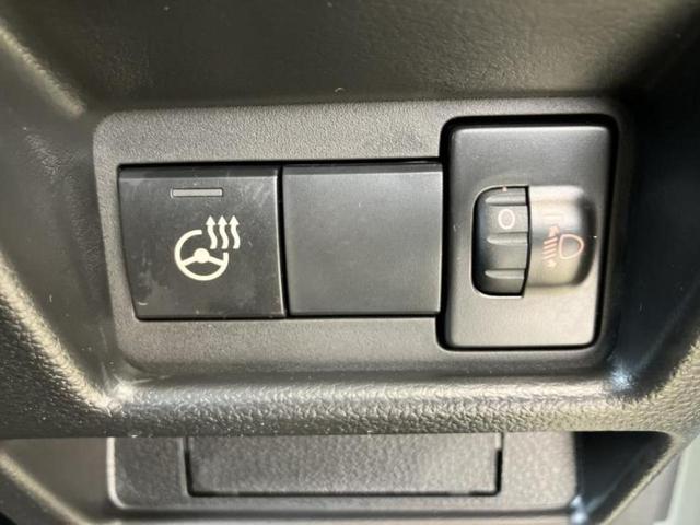 スペーシアカスタム ハイブリッドＸＳターボ　保証書／純正　９インチ　メモリーナビ／セーフティサポート（スズキ）／両側電動スライドドア／シートヒーター　前席／全方位モニター／車線逸脱防止支援システム／ヘッドランプ　ＬＥＤ／ＥＢＤ付ＡＢＳ　ターボ（28枚目）