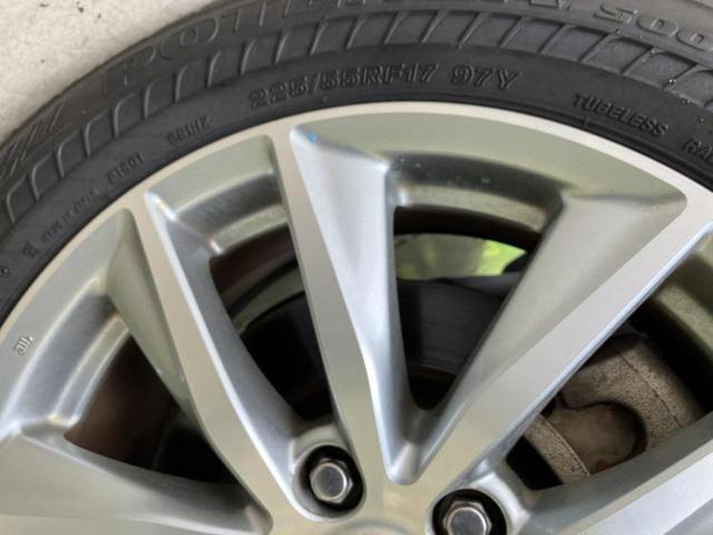 スカイライン ２００ＧＴ－ｔタイプＰ　純正　ＨＤＤナビ／衝突安全装置／シートヒーター／車線逸脱防止支援システム／シート　合皮／ヘッドランプ　ＬＥＤ／Ｂｌｕｅｔｏｏｔｈ接続／ＥＴＣ／ＥＢＤ付ＡＢＳ／横滑り防止装置／アイドリングストップ（42枚目）