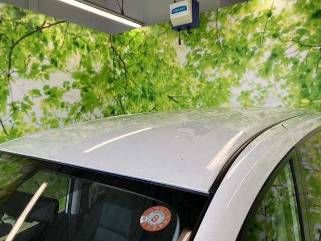 セレナ ｅパワーハイウェイスター　新品タイヤ／保証書／純正　１０インチ　メモリーナビ／フリップダウンモニター　純正　１１インチ／インテリジェントルームミラー／エマージェンシーブレーキ／ハンズフリー両側電動スライドドア　全周囲カメラ（42枚目）