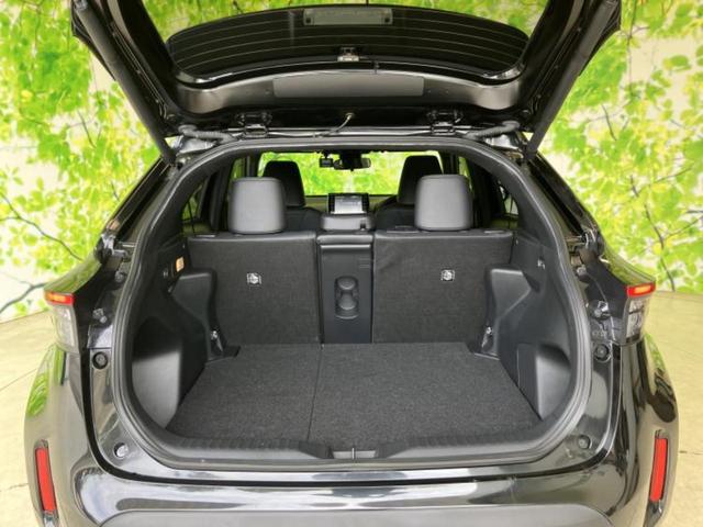 ヤリスクロス ハイブリッドＺ　保証書／ディスプレイオーディオ／衝突安全装置／シートヒーター／パノラミックビューモニター／車線逸脱防止支援システム／シート　ハーフレザー／ドライブレコーダー　社外／ヘッドランプ　ＬＥＤ／ＥＴＣ　禁煙車（8枚目）