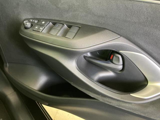 ヤリスクロス ハイブリッドＺ　保証書／ディスプレイオーディオ／衝突安全装置／シートヒーター／パノラミックビューモニター／車線逸脱防止支援システム／シート　ハーフレザー／ドライブレコーダー　社外／ヘッドランプ　ＬＥＤ／ＥＴＣ　禁煙車（34枚目）