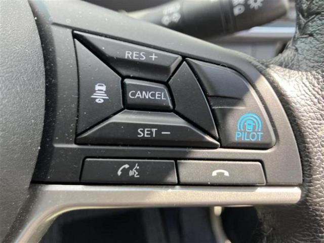 �ԑI�тɂ͂��Y�݂������̂ł��I��̓I�ȍw���܂ł͌������Ă��Ȃ����ǎԂ͋C�ɂȂ�Ƃ������q�l���劽�}�ł��I���񒆌Îԍw���̑����̂���`���������Ă��������I