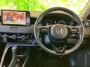 ヴェゼル ｅＨＥＶ　Ｚ　保証書／純正　９インチ　ＳＤナビ／ホンダセンシング／シートヒーター／車線逸脱防止支援システム／シート　ハーフレザー／電動バックドア／ヘッドランプ　ＬＥＤ／Ｂｌｕｅｔｏｏｔｈ接続／ＥＴＣ２．０（5枚目）