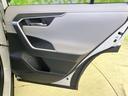 シンプルながらも洗練されたデザインが、車内全体の印象を引き締めます。細部までこだわった仕上がりをお楽しみください。◆画像認識AIによる推定であり実際と異なる場合があります。