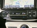 快適な車内空間を保つエアコン操作部。温度調整や風量調節など、簡単に操作できます。快適なドライブをサポートします。使いやすさも考慮されています。