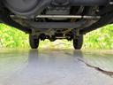 車両前方側の下廻り画像です。エンジン付近から車両中央部までの状態を確認いただけます。◆ご購入前に気になる下廻りの様子を把握したい方は、店頭スタッフまでお問い合わせ下さい。
