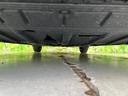 車両前方側の下廻り画像です。エンジン付近から車両中央部までの状態を確認いただけます。◆ご購入前に気になる下廻りの様子を把握したい方は、店頭スタッフまでお問い合わせ下さい。